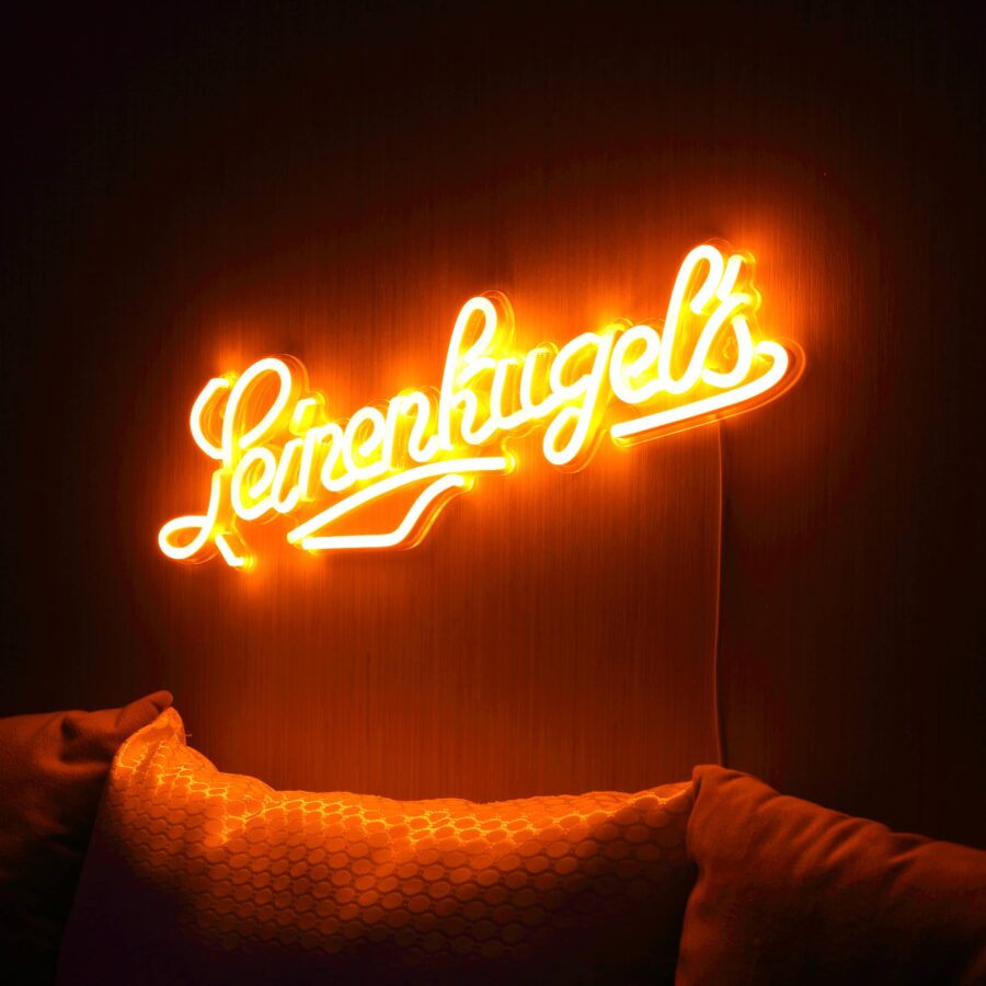 Leinenhugels Large Flex Neon Led Sign - Image 2