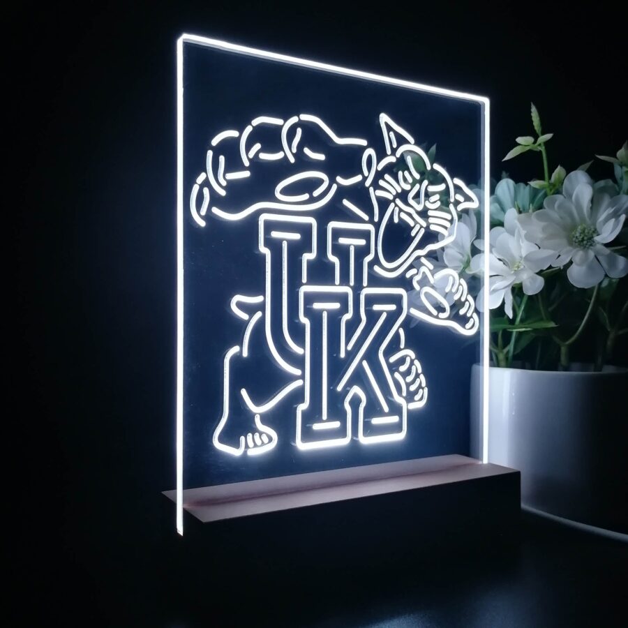 Kentucky Wildcats 3D Illusion Night Light Desk Lamp - Image 6
